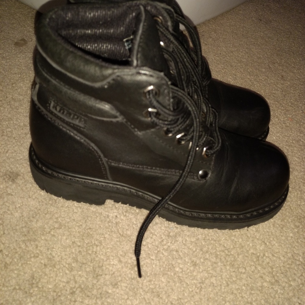 Women's work boots